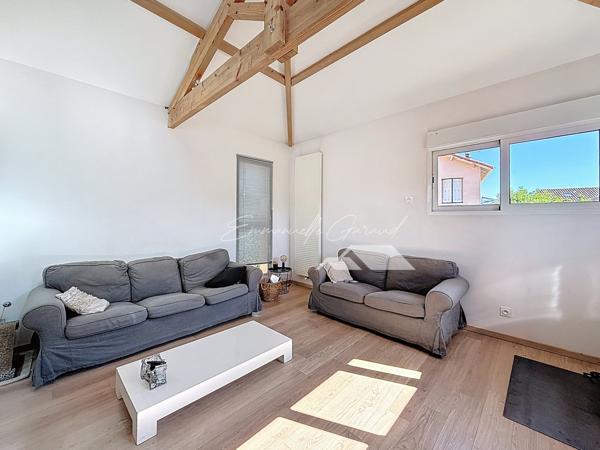 Millau (12100) Quartier des Aumières // Maison 6 pièces 105 m2 habitables environ avec jardin, piscine et spa