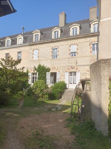 Grande propriété à vendre à La-Ferté-Bernard dans la Sarthe (72400), ref : 336