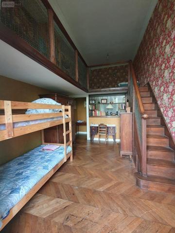 Grande propriété à vendre à La-Ferté-Bernard dans la Sarthe (72400), ref : 336