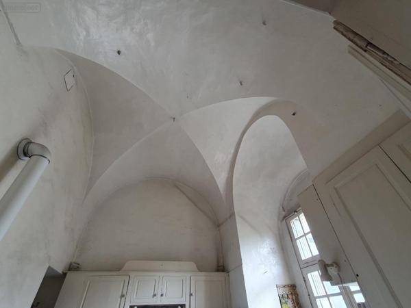 Grande propriété à vendre à La-Ferté-Bernard dans la Sarthe (72400), ref : 336