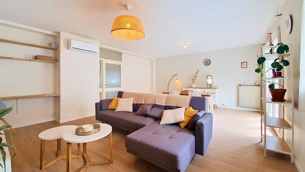 Grand appartement lumineux