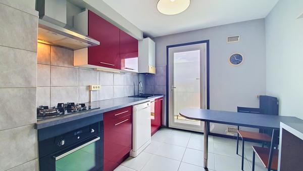 Grand appartement lumineux