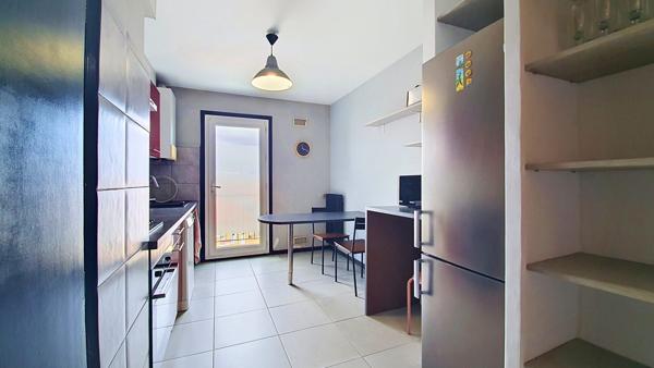 Grand appartement lumineux
