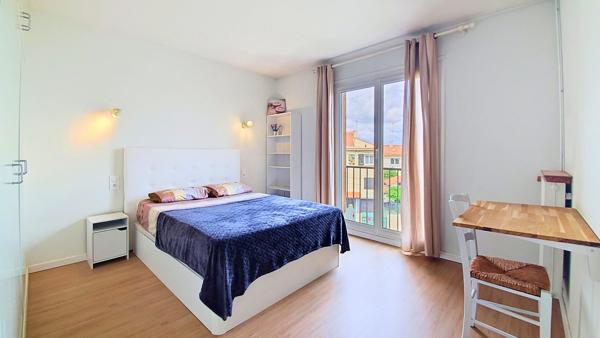 Grand appartement lumineux