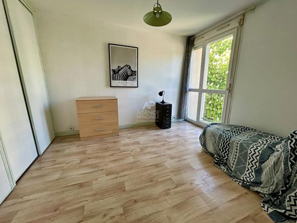 Appartement Poissy 3 pièce(s) 59m2 €164 000 ** - Référence 9153