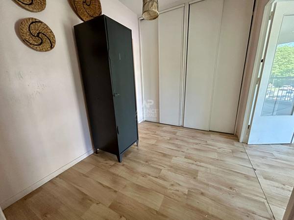 Appartement Poissy 3 pièce(s) 59m2 €164 000 ** - Référence 9153