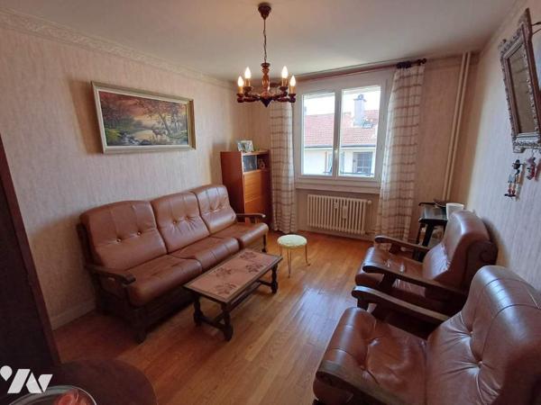 Appartement Saint Héand avec garage et cave