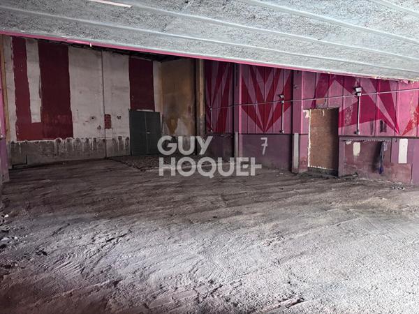 Parking / box Cloyes Sur Le Loir 165 m2