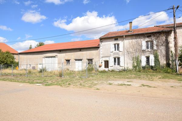 Maison à rénover + terrains constructibles pour 2 ou 3 lots