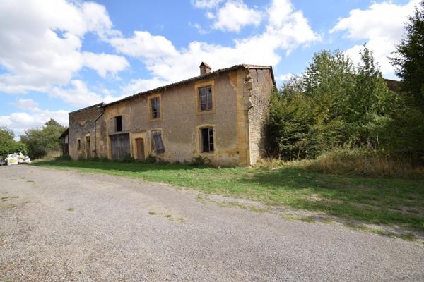 Maison à rénover + terrains constructibles pour 2 ou 3 lots