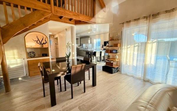 Maison à vendre    5 pièces •  Montardon