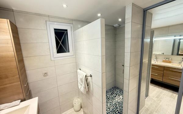 Maison à vendre    5 pièces •  Montardon