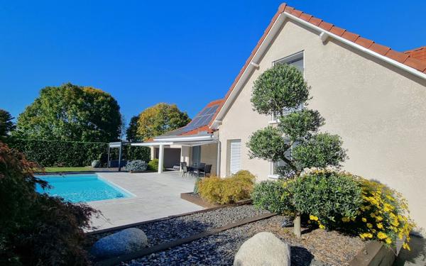 Maison à vendre    5 pièces •  Montardon