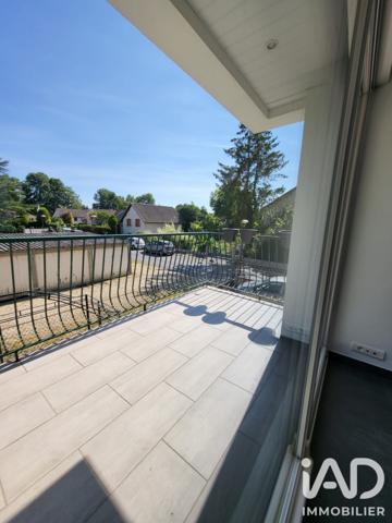 Location appartement 4 pièces 67,98 m² Châlons-en-Champagne