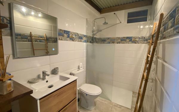 Maison à vendre    4 pièces •  Les Trois-Îlets