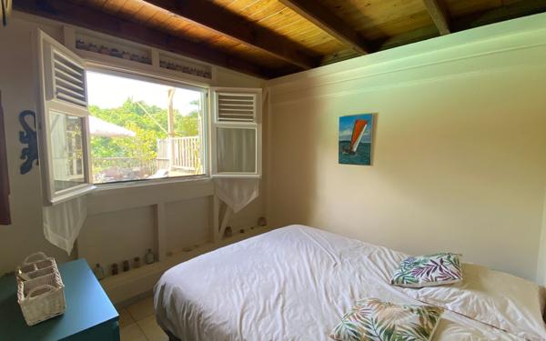 Maison à vendre    4 pièces •  Les Trois-Îlets