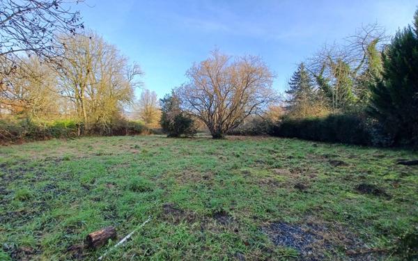 Maison à vendre    2 pièces •  Fleurat