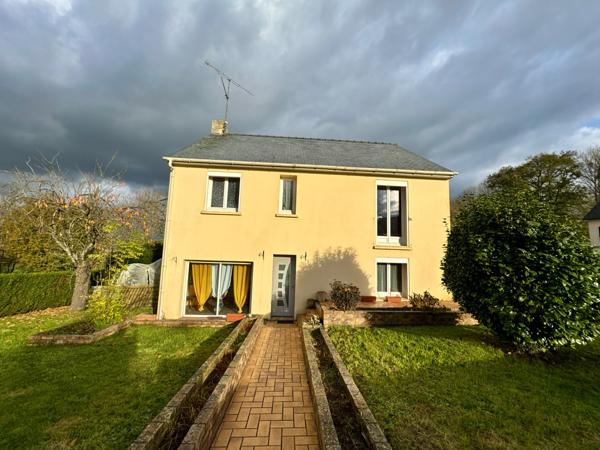 Pavillon 4 chambres + bureau avec terrain de 640m2