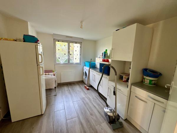 Pavillon 4 chambres + bureau avec terrain de 640m2