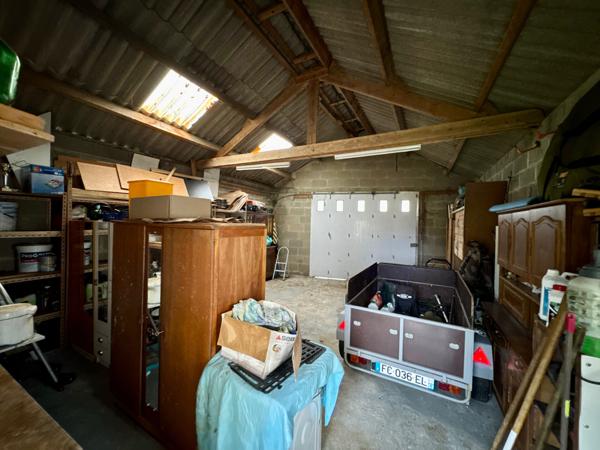 Pavillon 4 chambres + bureau avec terrain de 640m2