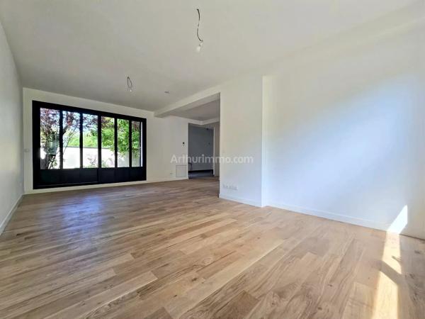 Vente                                                      Maison
                        
                     6 pièces                      122 m2                     à Le Perreux-sur-Marne