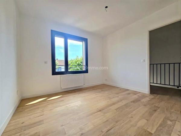 Vente                                                      Maison
                        
                     6 pièces                      122 m2                     à Le Perreux-sur-Marne