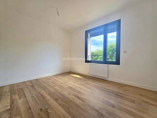 Vente                                                      Maison
                        
                     6 pièces                      122 m2                     à Le Perreux-sur-Marne