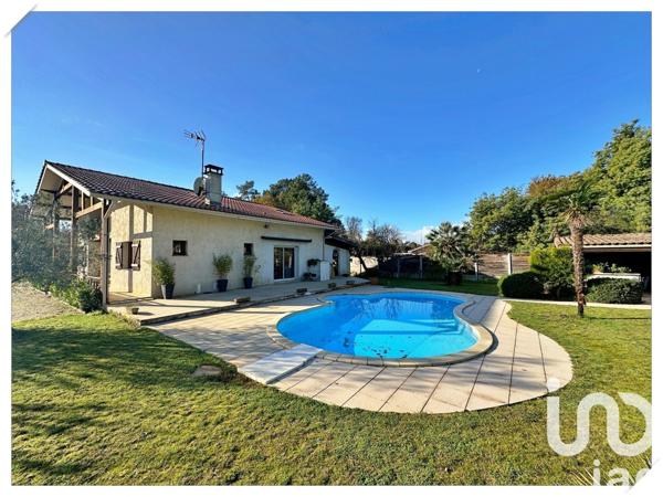 Maison 7 pièces de 192 m² à Lège-Cap-Ferret (33950)