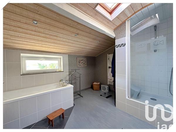 Maison 7 pièces de 192 m² à Lège-Cap-Ferret (33950)