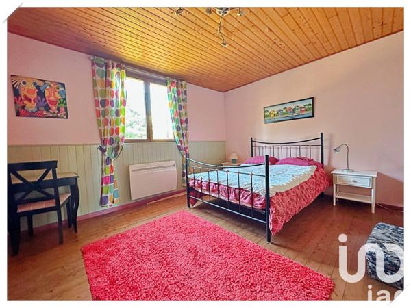 Maison 7 pièces de 192 m² à Lège-Cap-Ferret (33950)