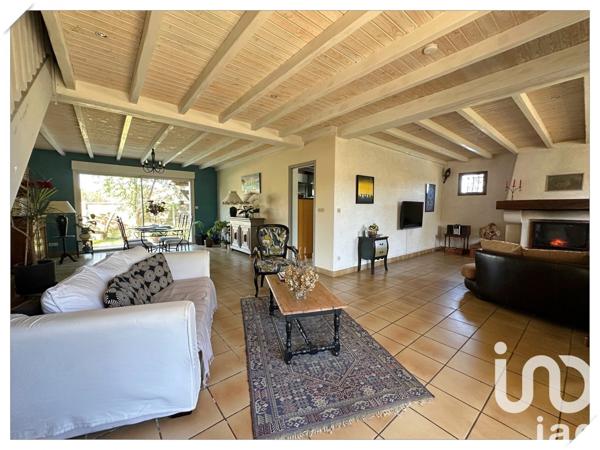 Maison 7 pièces de 192 m² à Lège-Cap-Ferret (33950)