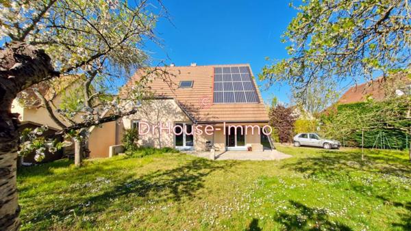 Maison à vendre 6 pièces de 137 m²