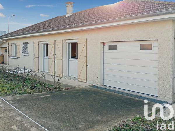 Maison 3 pièces de 70 m² à Feurs (42110)