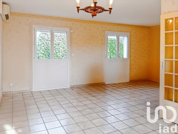 Maison 3 pièces de 70 m² à Feurs (42110)