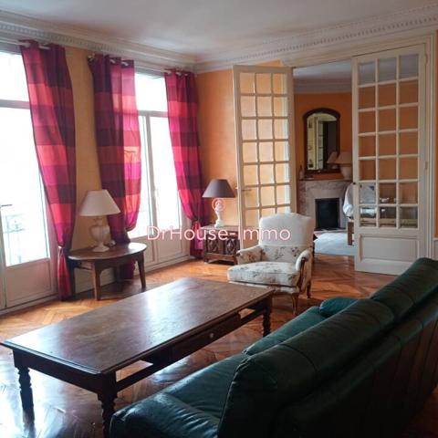 Appartement à vendre 7 pièces de 211 m²