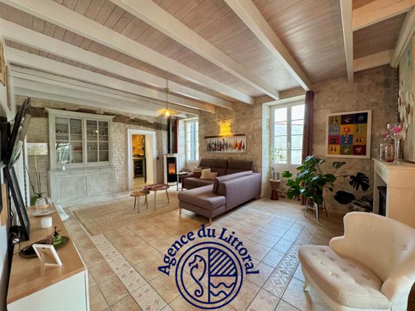 Maison 7 pièce(s) 4 chambre(s) 164.87 m²