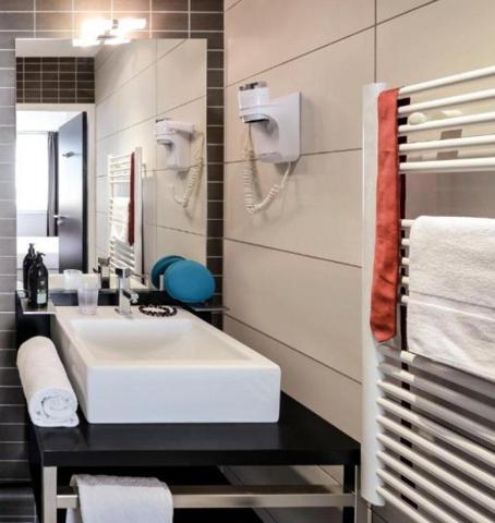 INVESTISSEMENT LOCATIF – GRENOBLE – Residence Adagio Grenoble Centre *** - 7.04 % de rentabilité