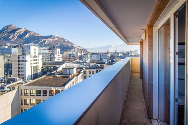 INVESTISSEMENT LOCATIF – GRENOBLE – Residence Adagio Grenoble Centre *** - 7.04 % de rentabilité