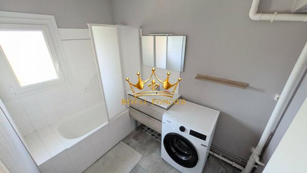 Appartement dans immeuble au calme proche du centre