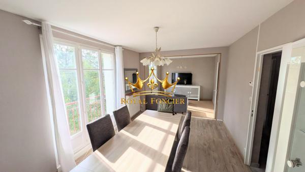 Appartement dans immeuble au calme proche du centre