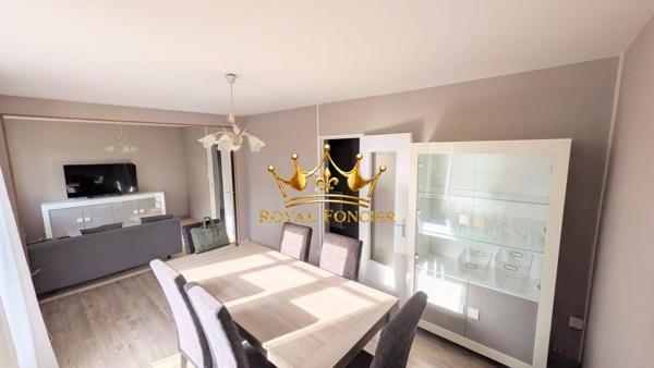 Appartement dans immeuble au calme proche du centre