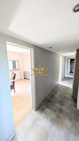 Appartement dans immeuble au calme proche du centre