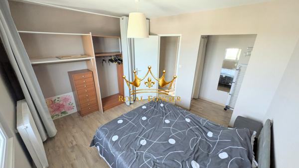 Appartement dans immeuble au calme proche du centre