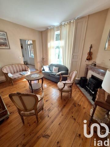 Maison de ville 12 pièces de 280 m² à Crest (26400)