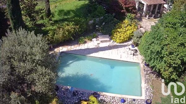 Maison de ville 12 pièces de 280 m² à Crest (26400)