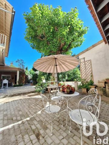 Maison de ville 12 pièces de 280 m² à Crest (26400)