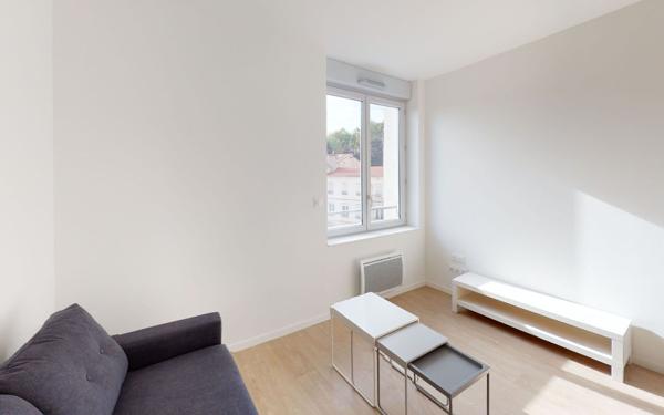 Appartement à louer    2 pièces •  Saint-Étienne