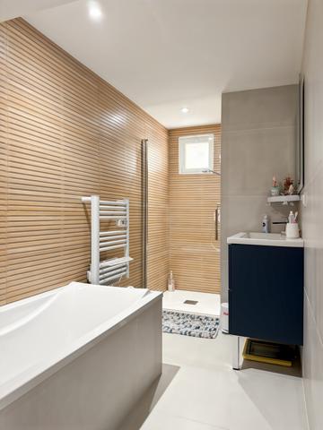 Mireval (34110) Maison 170 m2, 5 chambres, piscine, deux garages.