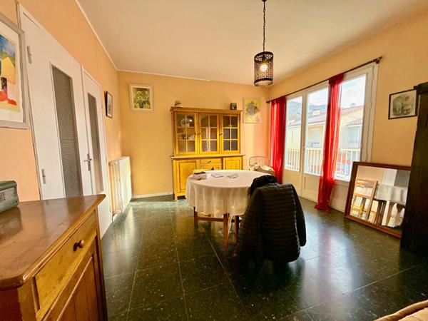 A VENDRE : APPARTEMENT T4 AVEC GARAGE PROCHE CENTRE-VILLE ET GARE