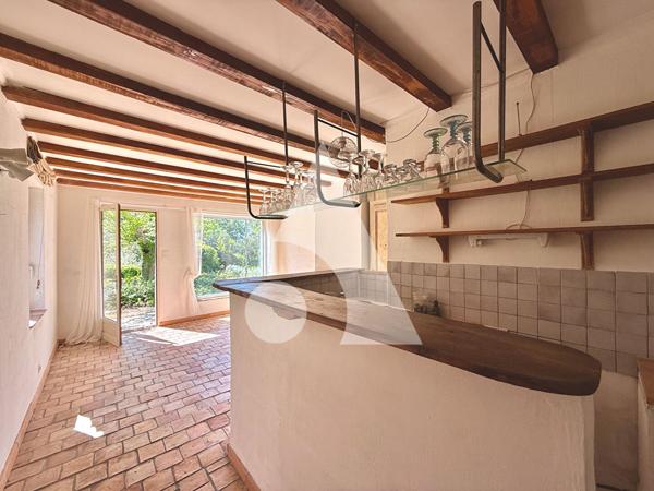 Maison 12 pièces 323 m2